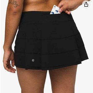 Lululemon pace rival skirt